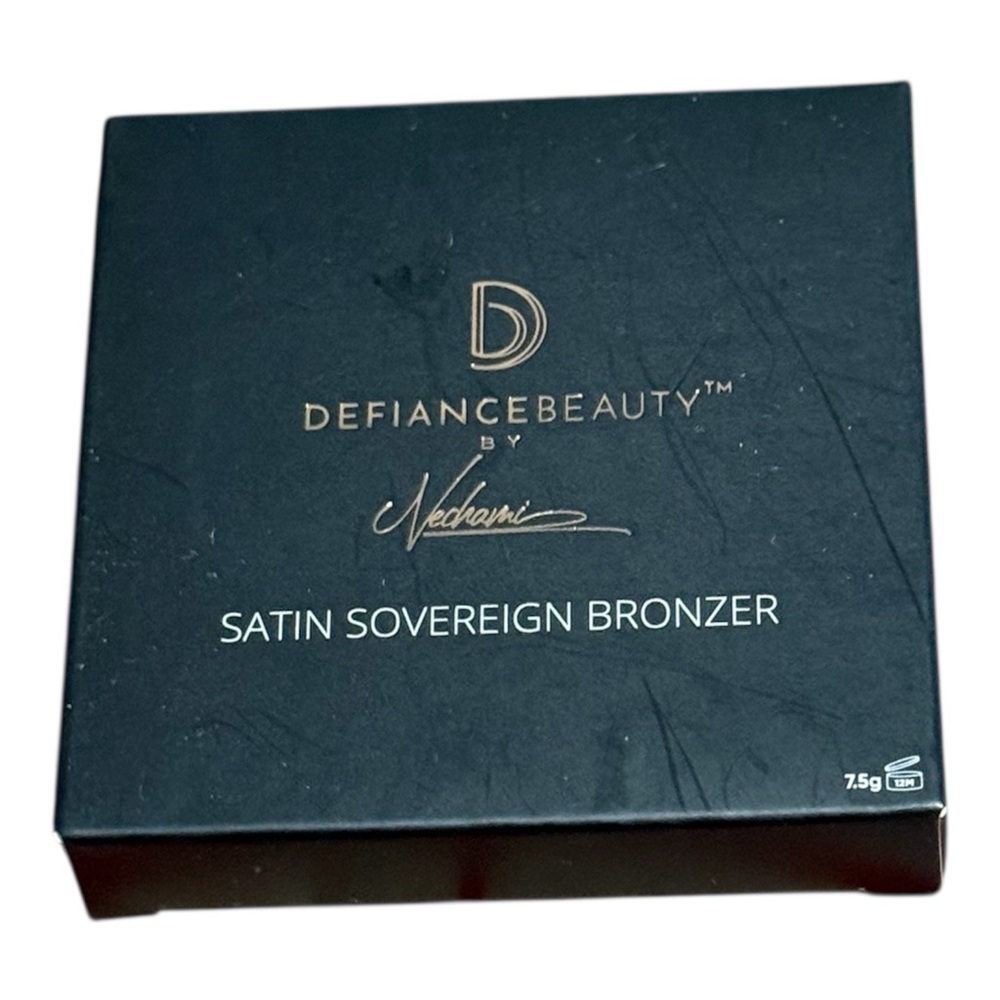 Defiance‎ Beauty Satin Sovereign Bronzer Vegan Cruelty Free Matte Powder